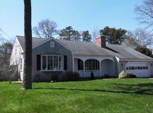 41 Linda Ln, Hyannis, MA 02601