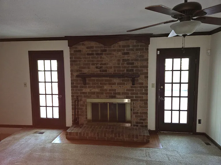 2035 Rock Bluff Rd — Photo 8