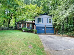 1026 Rampart Pl, Stone Mountain, GA 30088