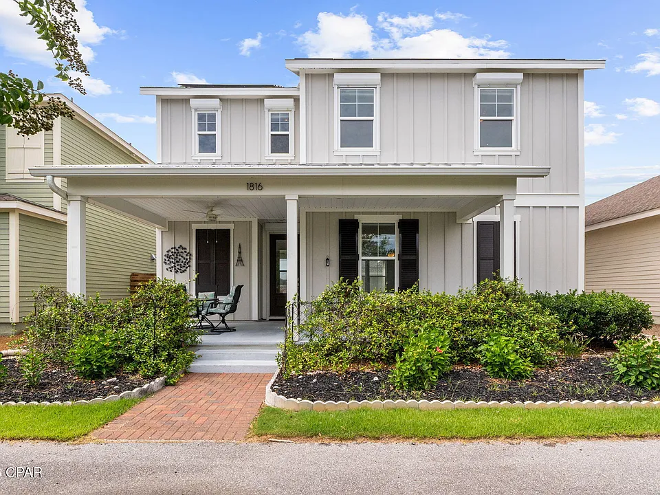 1816 Discovery Loop
