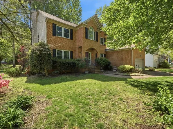 301 Treis Trl, Yorktown, VA 23693