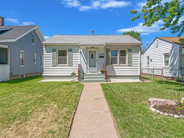 3118 9 1/2 St, Rock Island, IL 61201