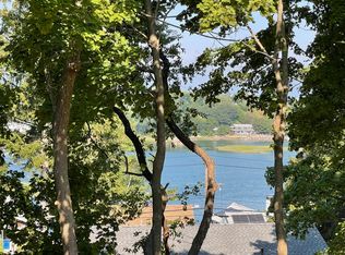 5 Gardner Ter, Gloucester, MA 01930