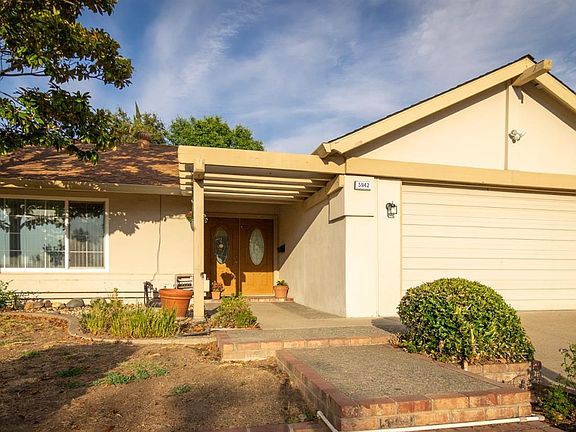 2nd image of 5942 Brittany Way