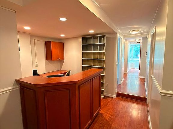 5th image of 155 W 68th St APT 227