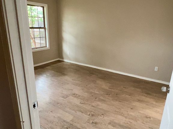 5th image of 5710 Grinnell St APT B