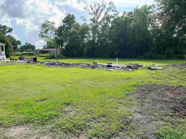 283 Louise Ln, Houma, LA 70364
