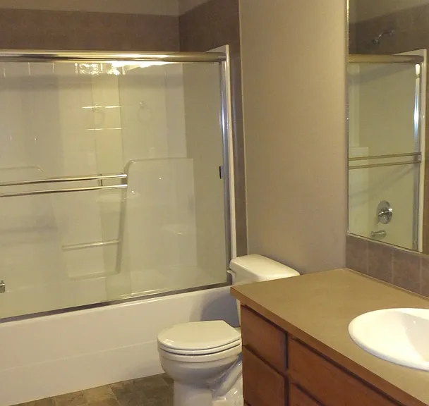 410 E Elcliff Rd — Photo 8