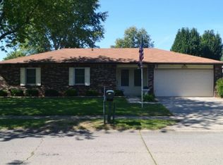 8602 Rahke Rd, Indianapolis, IN 46217