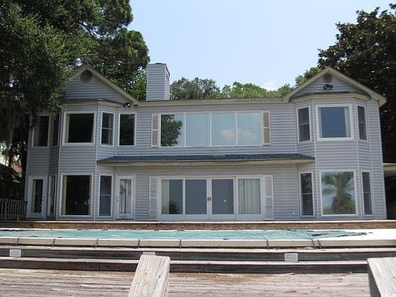 4th image of 9 Sunset Bluff