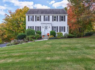 26 Benoni Dr, Sutton, MA 01590
