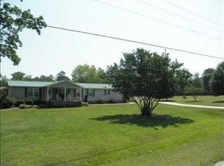 642 Koonce Fork Rd, Richlands, NC 28574