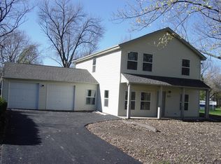 719 N Van Buren St, Batavia, IL 60510