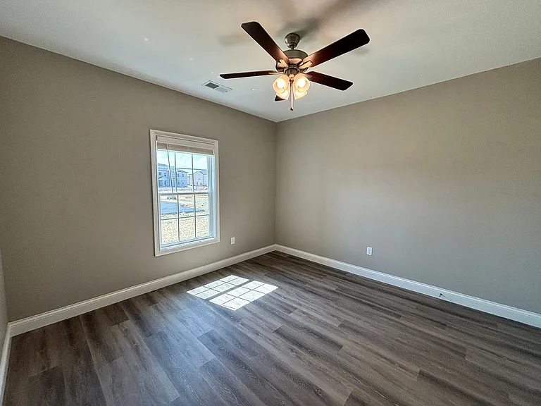 320 Hillview Mills Blvd — Photo 6