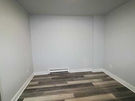 5th image of 108 E Huron St #108B
