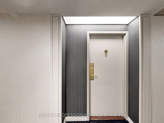 4th image of 20 Cherrytree Dr #1107