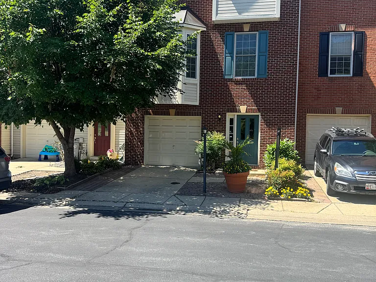 217 Braxton Way — Photo 21