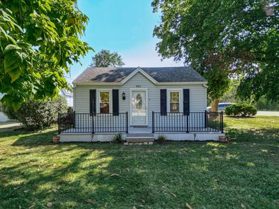 901 E Babcock Ave, Addison, IL, 60101