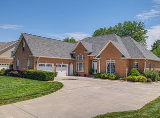 104 Princeton Ln, Tullahoma, TN 37388