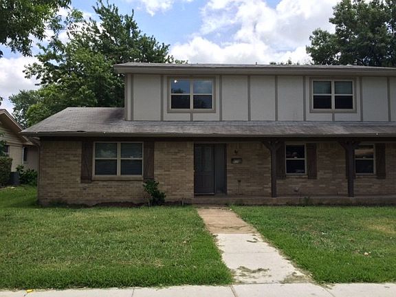 5th image of 910 Arrowhead Dr