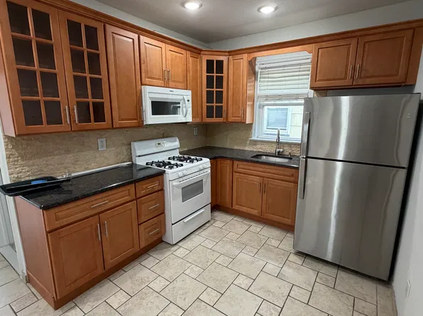 1024 Sheridan Ave #1F, Elizabeth, NJ 07208
