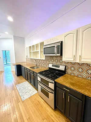 Rented by Compass | media 3