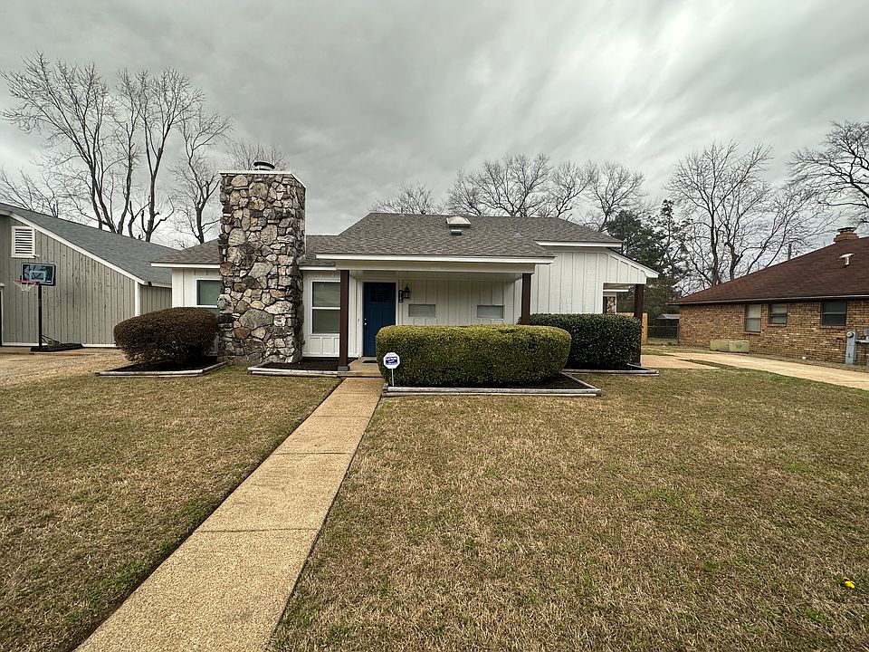 1st image of 6180 Scarlet Leaf Dr
