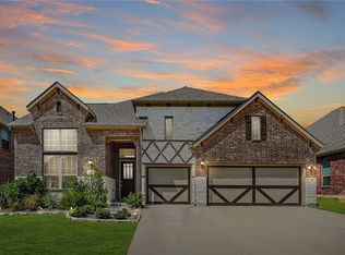 111 Magnolia Ln, Hickory Creek, TX 75065