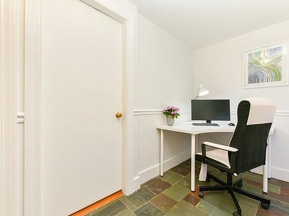 3rd image of 15 Keswick St APT 4