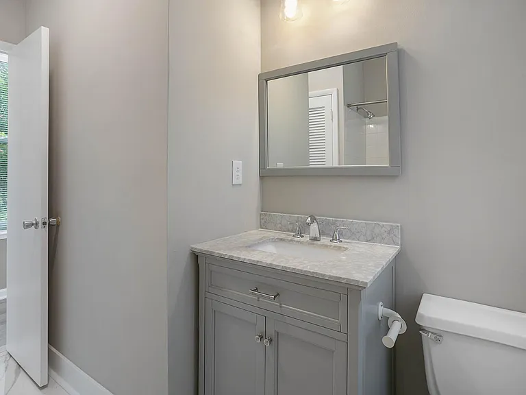 501 9th St NE #501 — Photo 10