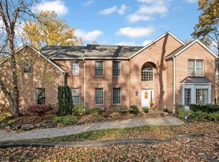 5 Angelo Dr, Sparta, NJ 07871