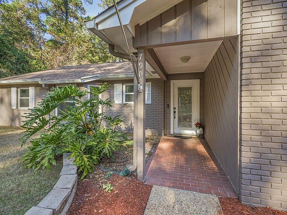 3rd image of 7908 Briarcreek Rd W