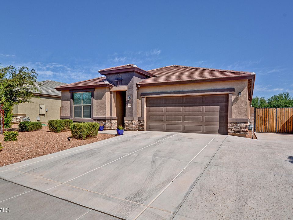 1st image of 13568 W Desert Moon Way