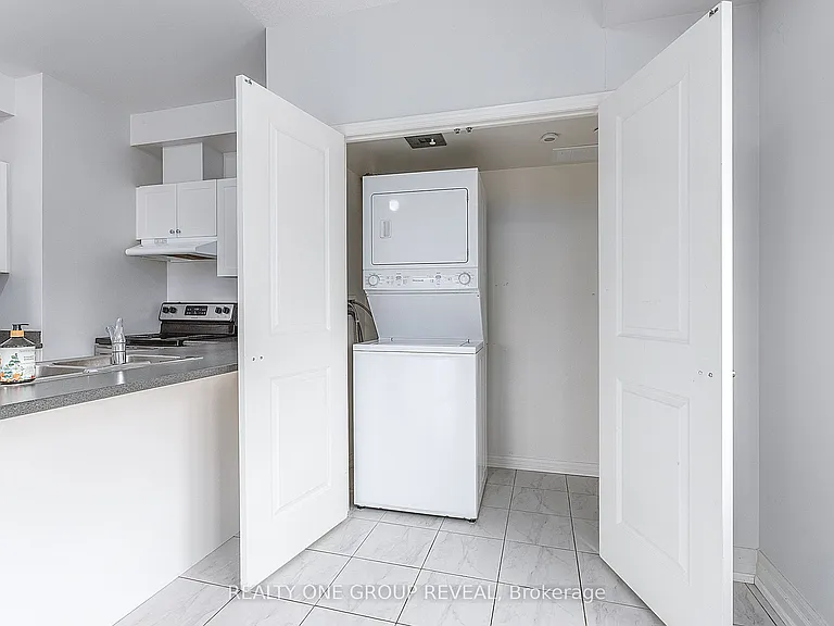 80 Aspen Springs Dr #210 — Photo 8