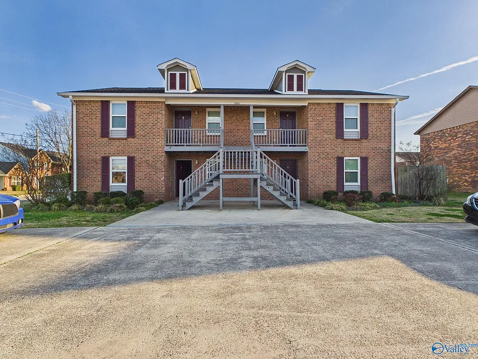 1801 Graymont Ln SW #C