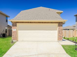 9435 Dogwood Hl, San Antonio, TX 78211
