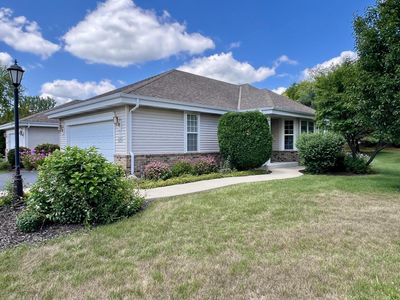 W141N9757 Knollcrest CIRCLE, Germantown, WI, 53022