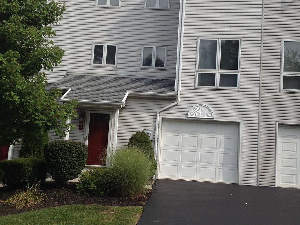 1st image of 1757 Creek Vista Dr