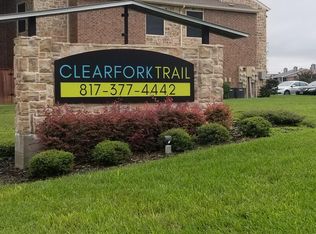 3805 Levee Cir E APT 209, Benbrook, TX 76109