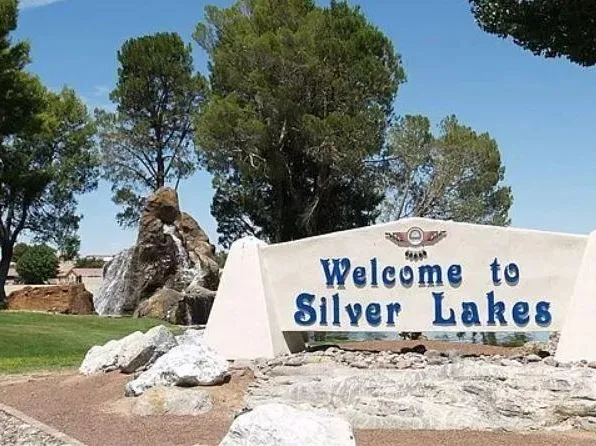 26972 Silver Lakes Pkwy, Helendale, CA 92342