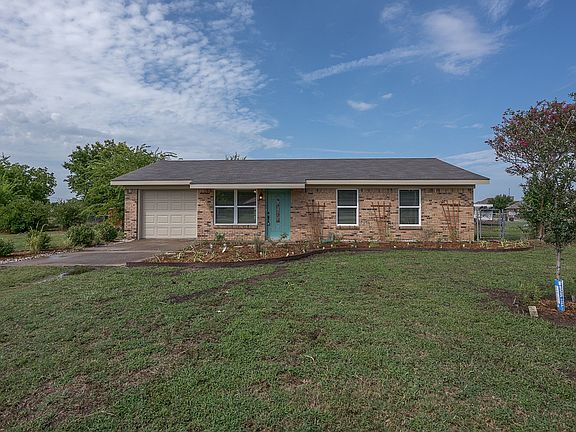 4th image of 114 McAnally Dr