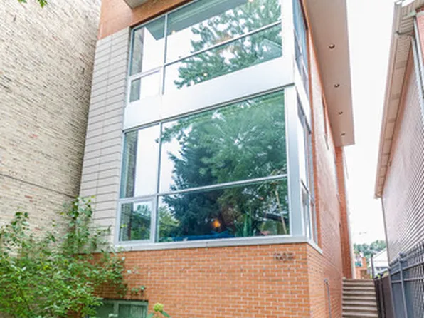 1909 W Huron St, Chicago, IL 60622