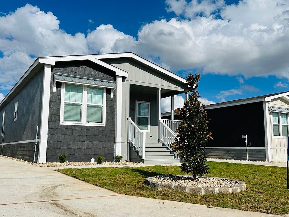 1st image of 742 Chalet Ave