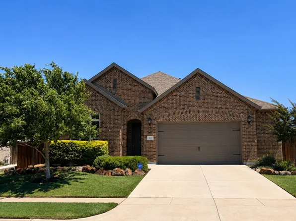 3912 Primrose Dr, Lake Dallas, TX 76227