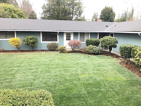 4th image of 22720 SE 17th St