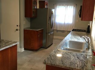 206 Cherry St, Carrollton, GA 30117