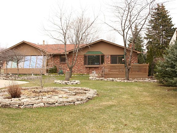 2nd image of 48296 Mallard Dr