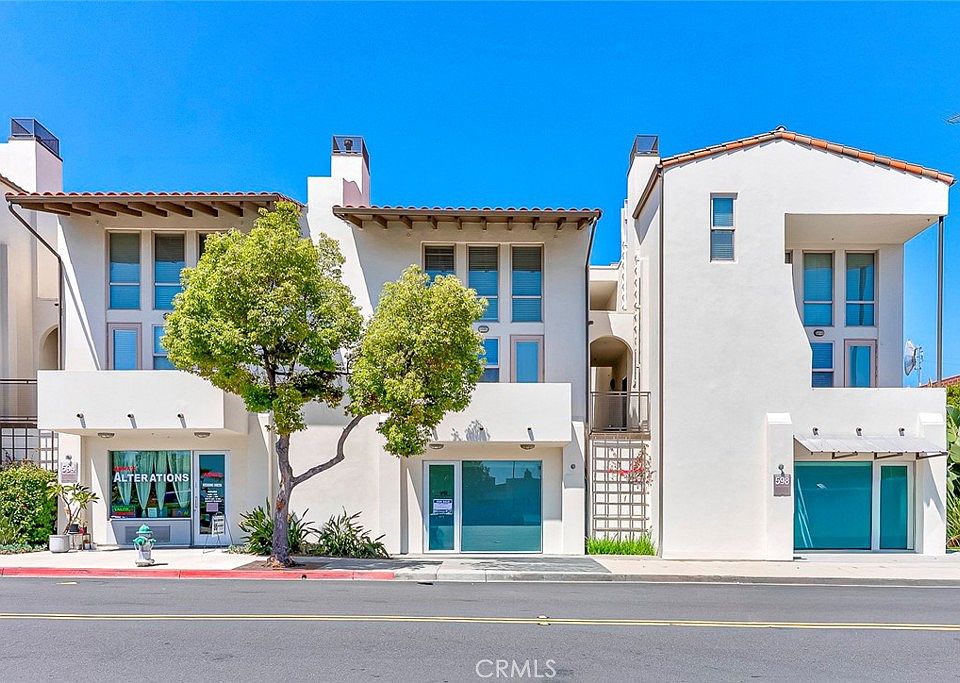 1st image of 596 S Brea Blvd
