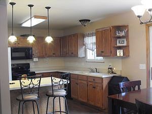 3rd image of 4620 Iris Ave