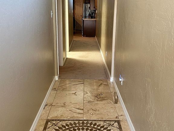 2nd image of 603 W Washington Ave